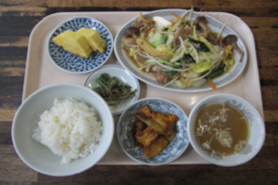 イナリ食堂