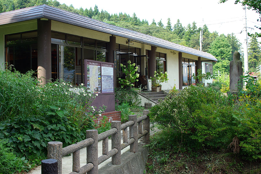 Iiyama Exhibit Space