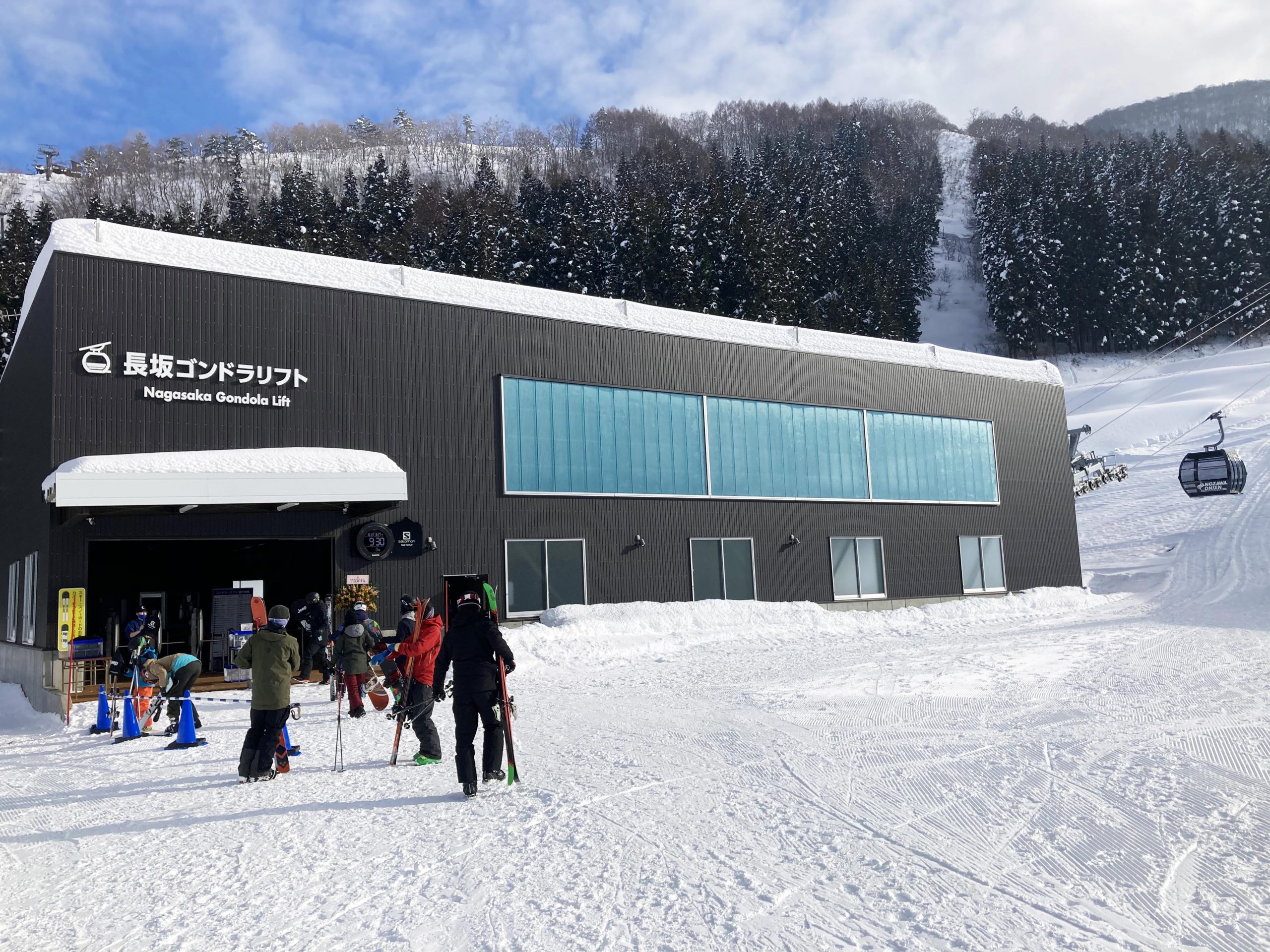 現地からお届け！スキー場の新スポットレポートVol.1 〜野沢温泉スキー場〜 | 信越自然郷アクティビティセンター